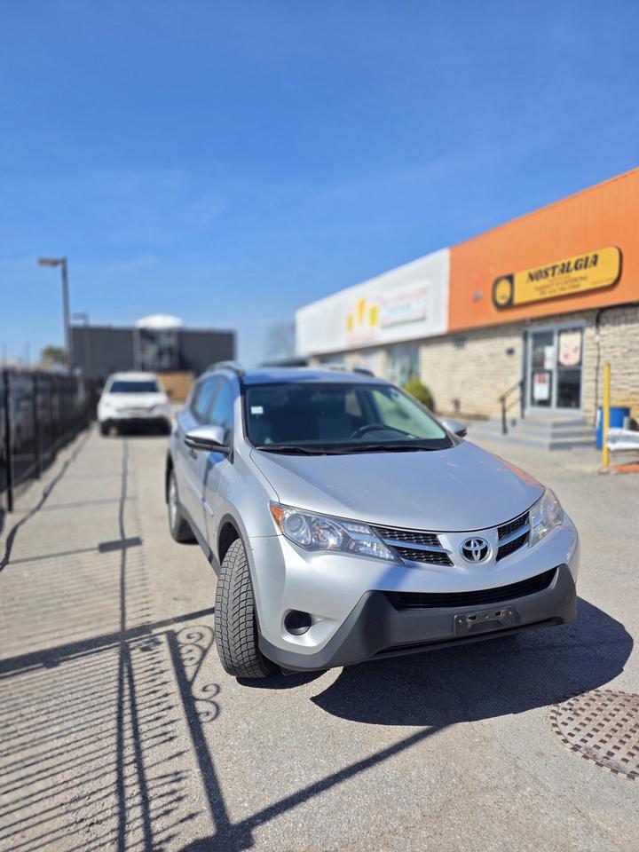 2013 Toyota RAV4 LE Photo