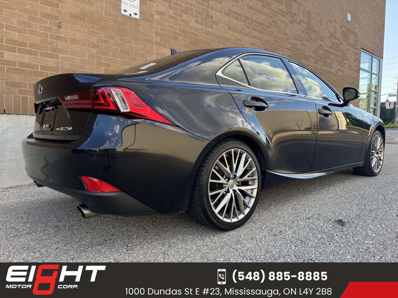 2014 Lexus IS250 AWD Photo