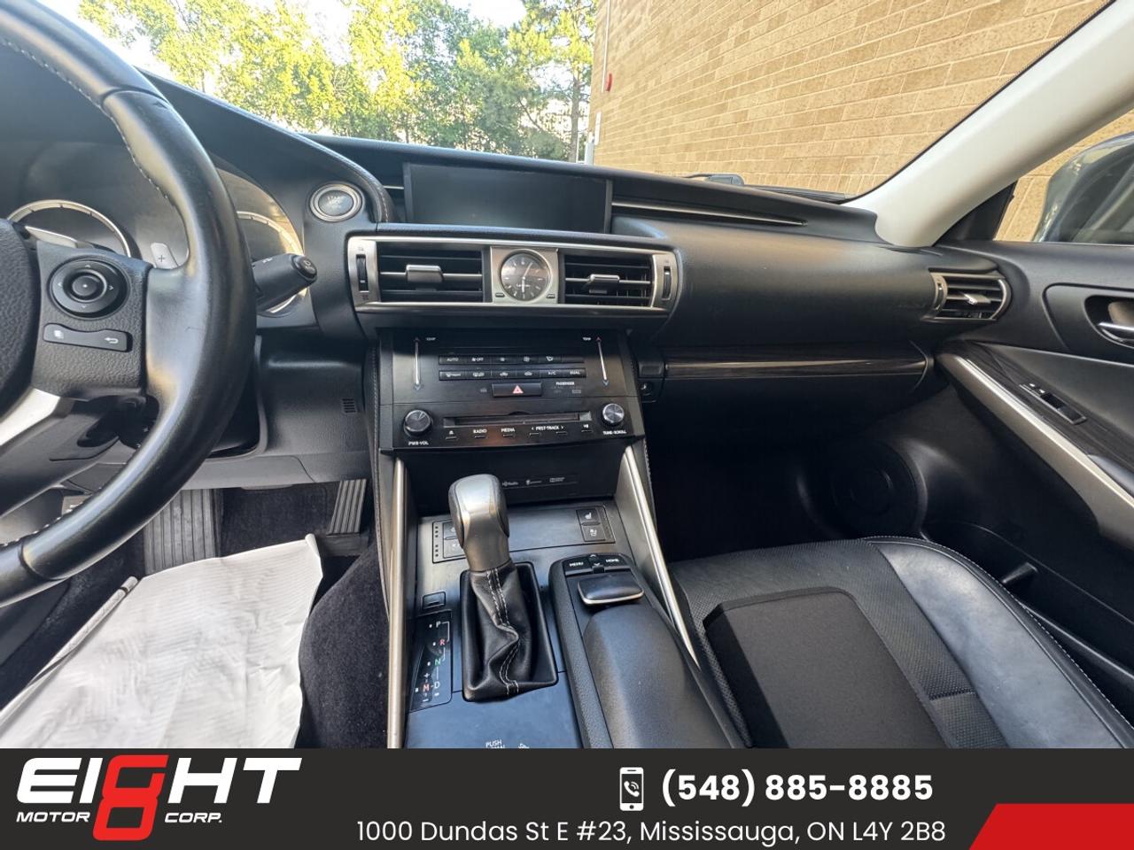 2014 Lexus IS250 AWD Photo