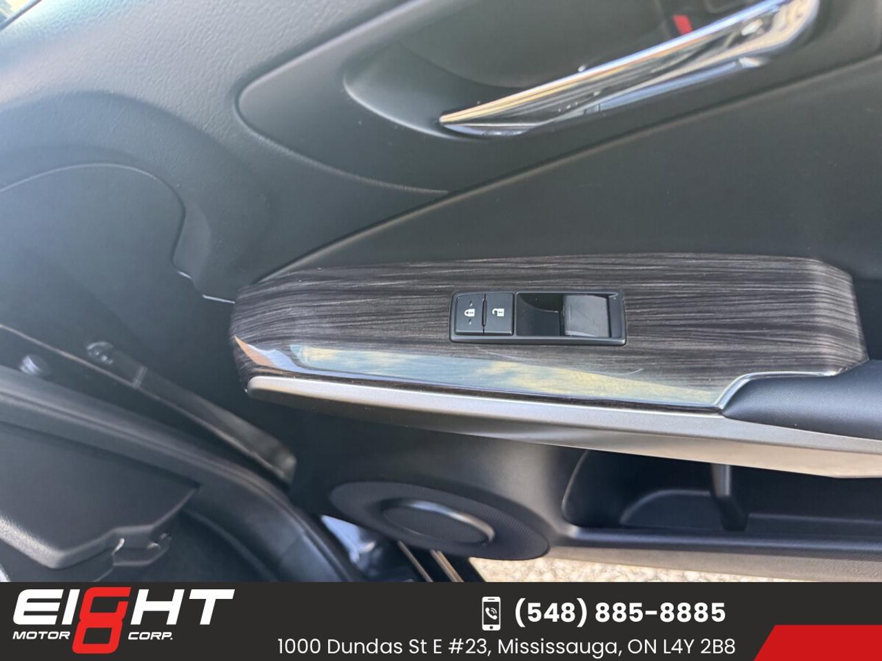 2014 Lexus IS250 AWD Photo