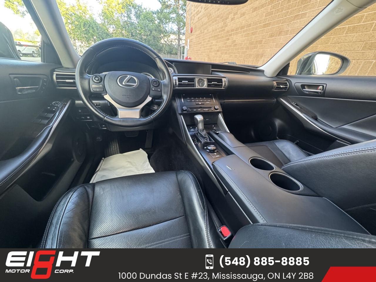 2014 Lexus IS250 AWD Photo