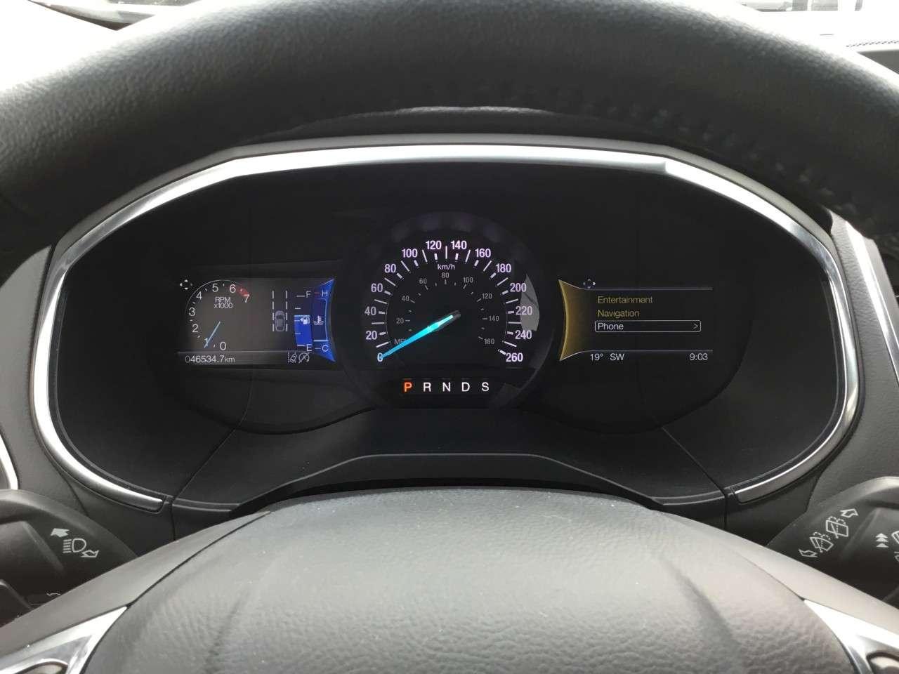 2020 Ford Edge Titanium AWD Photo