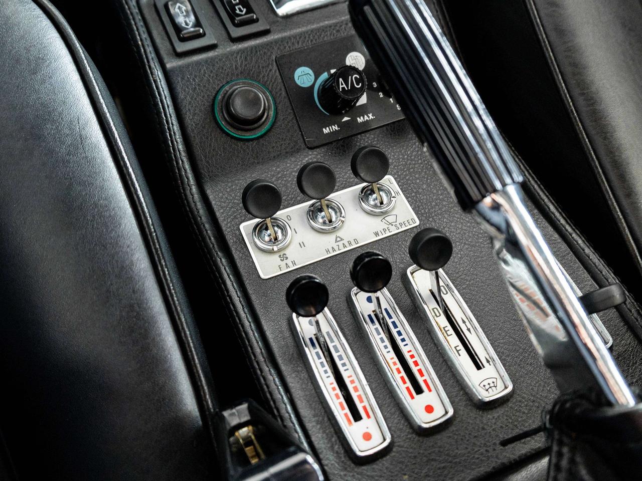 1985 Ferrari 308 Quattrovalvole 2dr Rear-Wheel Drive Photo