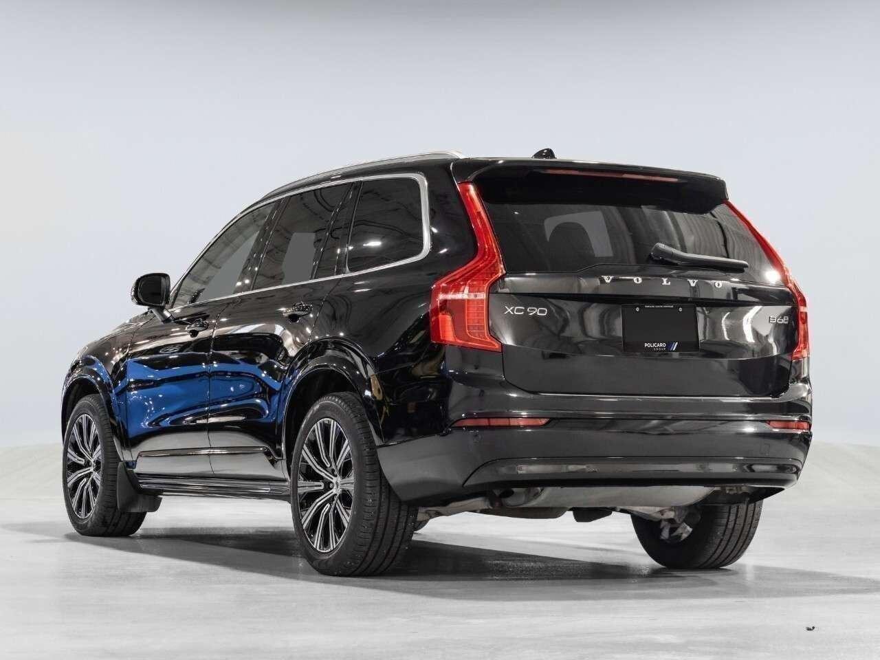 2023 Volvo XC90 B6 AWD Core 7-Seater Photo2