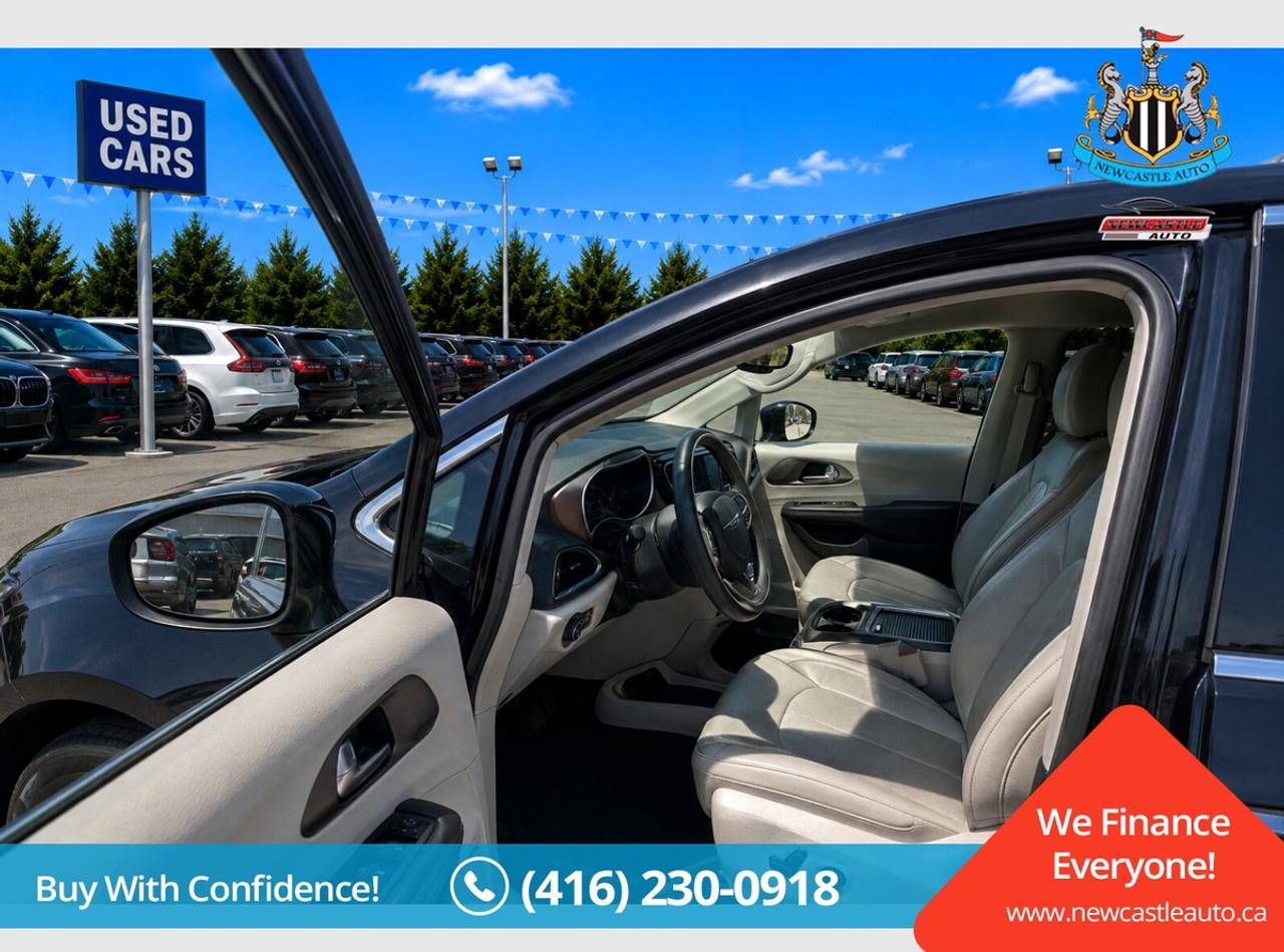 2017 Chrysler Pacifica Limited Photo