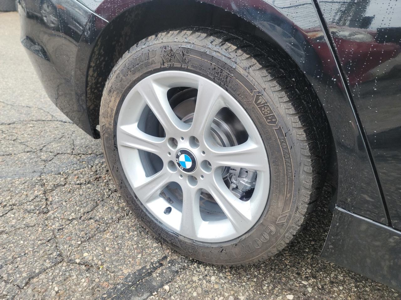 2013 BMW 3-Series 328i xDrive - CERTIFED Photo