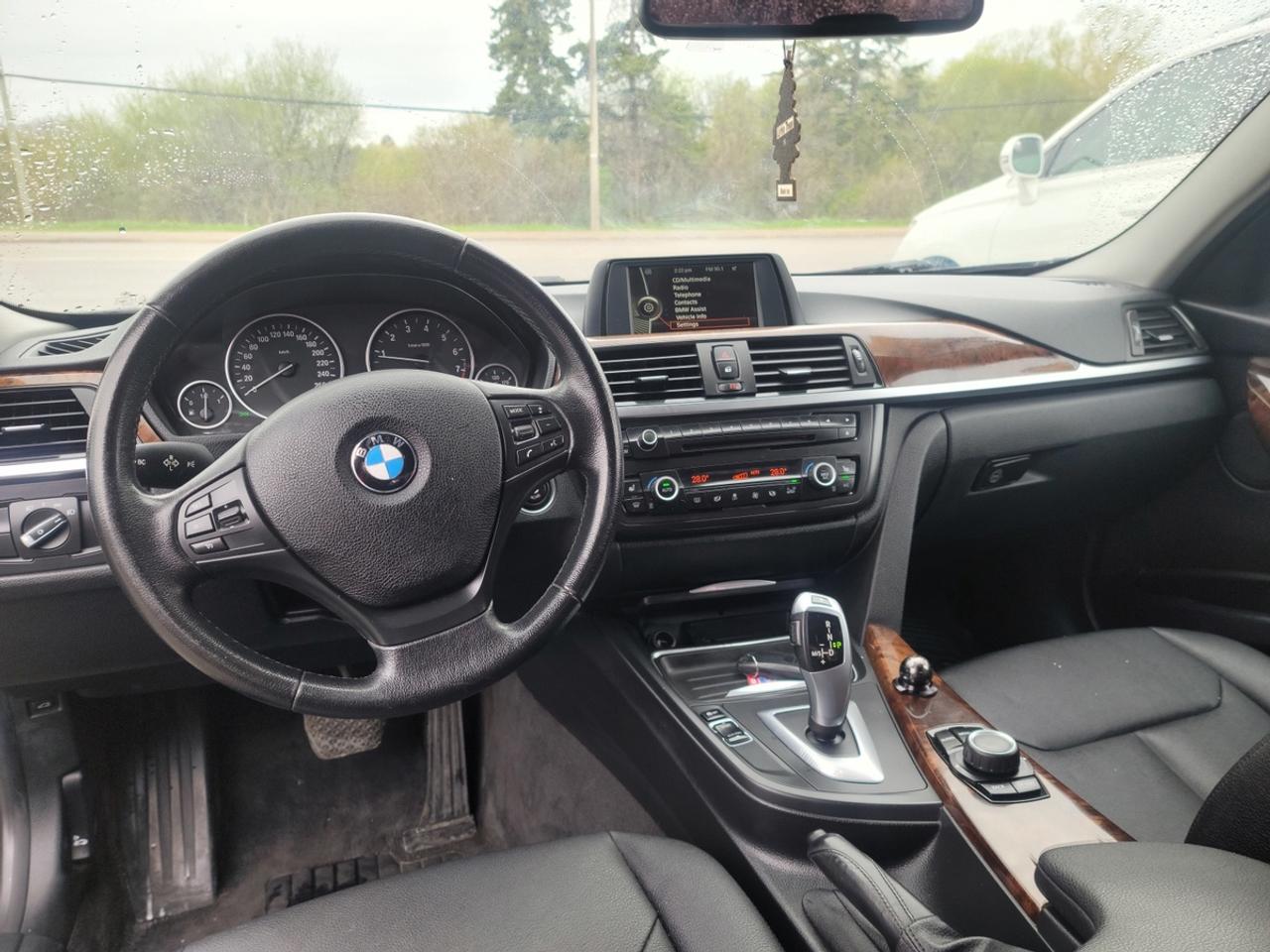 2013 BMW 3-Series 328i xDrive - CERTIFED Photo