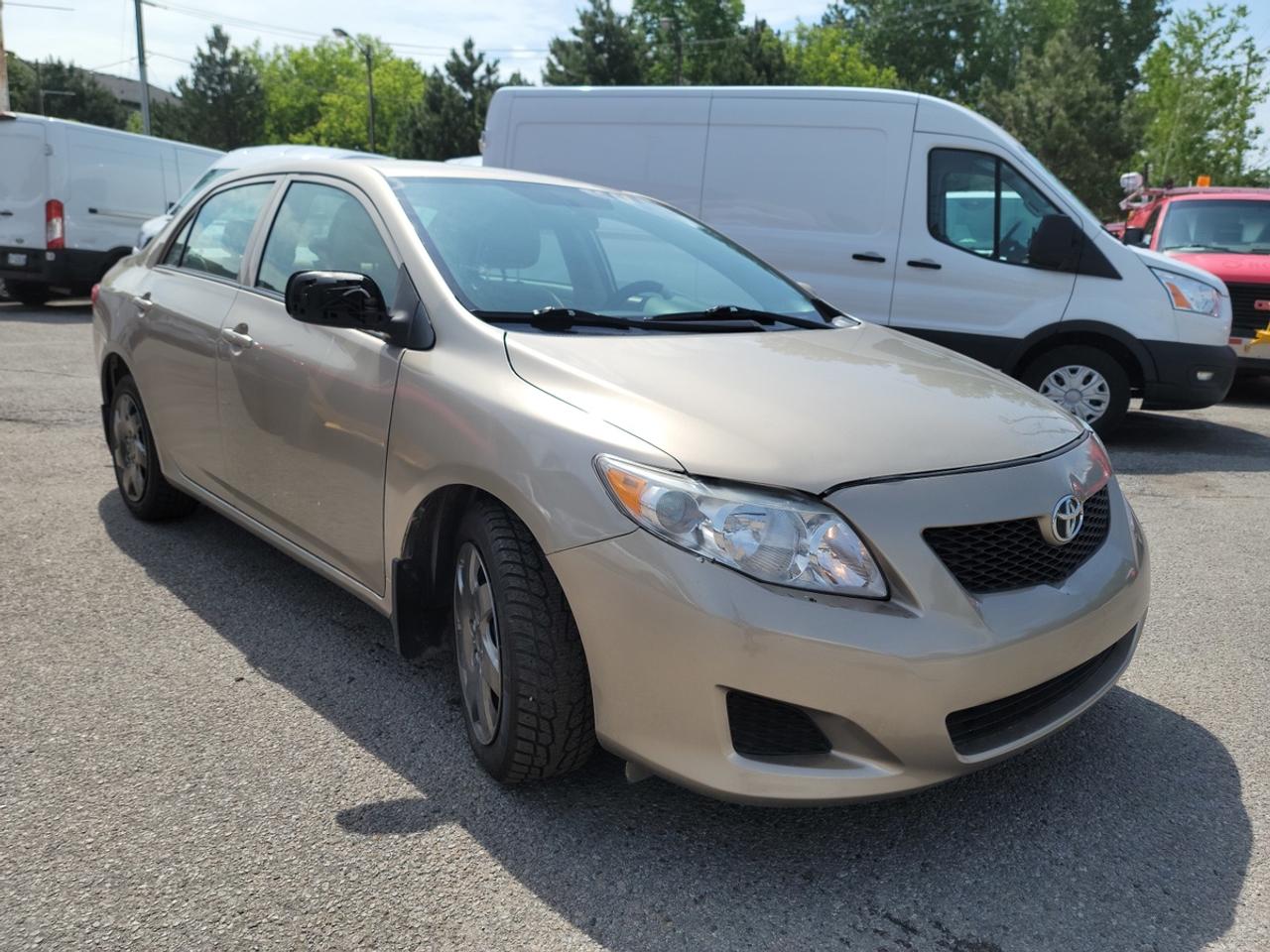 2009 Toyota Corolla CE Photo5