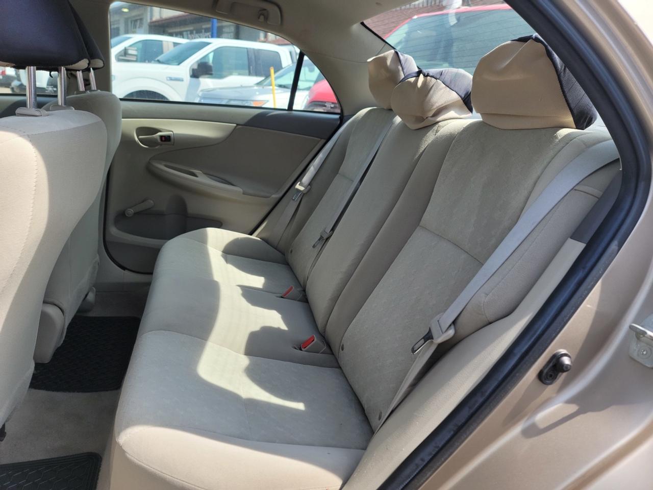 2009 Toyota Corolla CE Photo