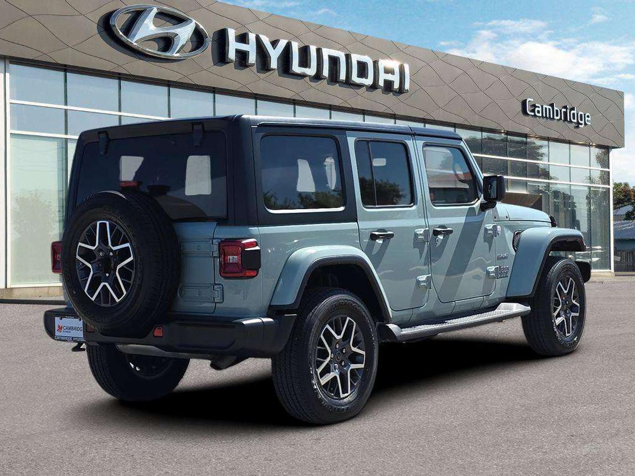 2024 Jeep Wrangler Sahara   NO ACCIDENTS 1 OWNER HEATSEATS CARPLAY Photo