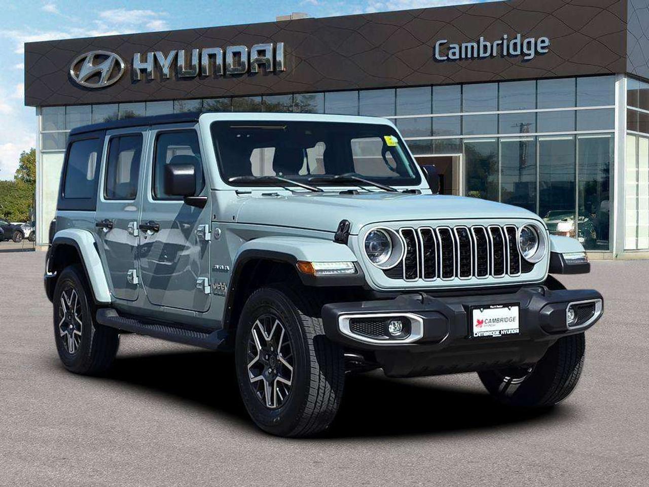 2024 Jeep Wrangler Sahara   NO ACCIDENTS 1 OWNER HEATSEATS CARPLAY Photo