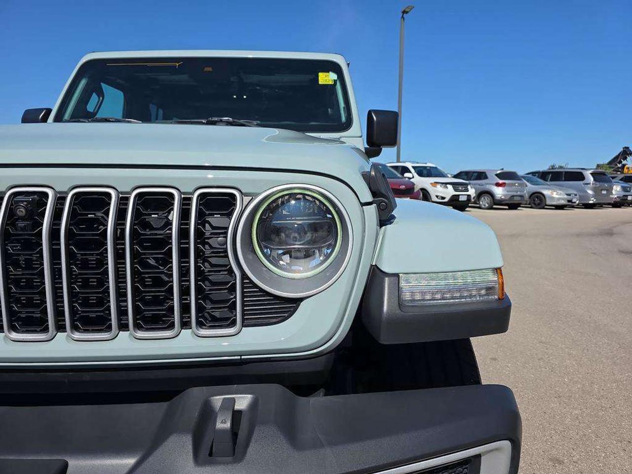 2024 Jeep Wrangler Sahara   NO ACCIDENTS 1 OWNER HEATSEATS CARPLAY Photo
