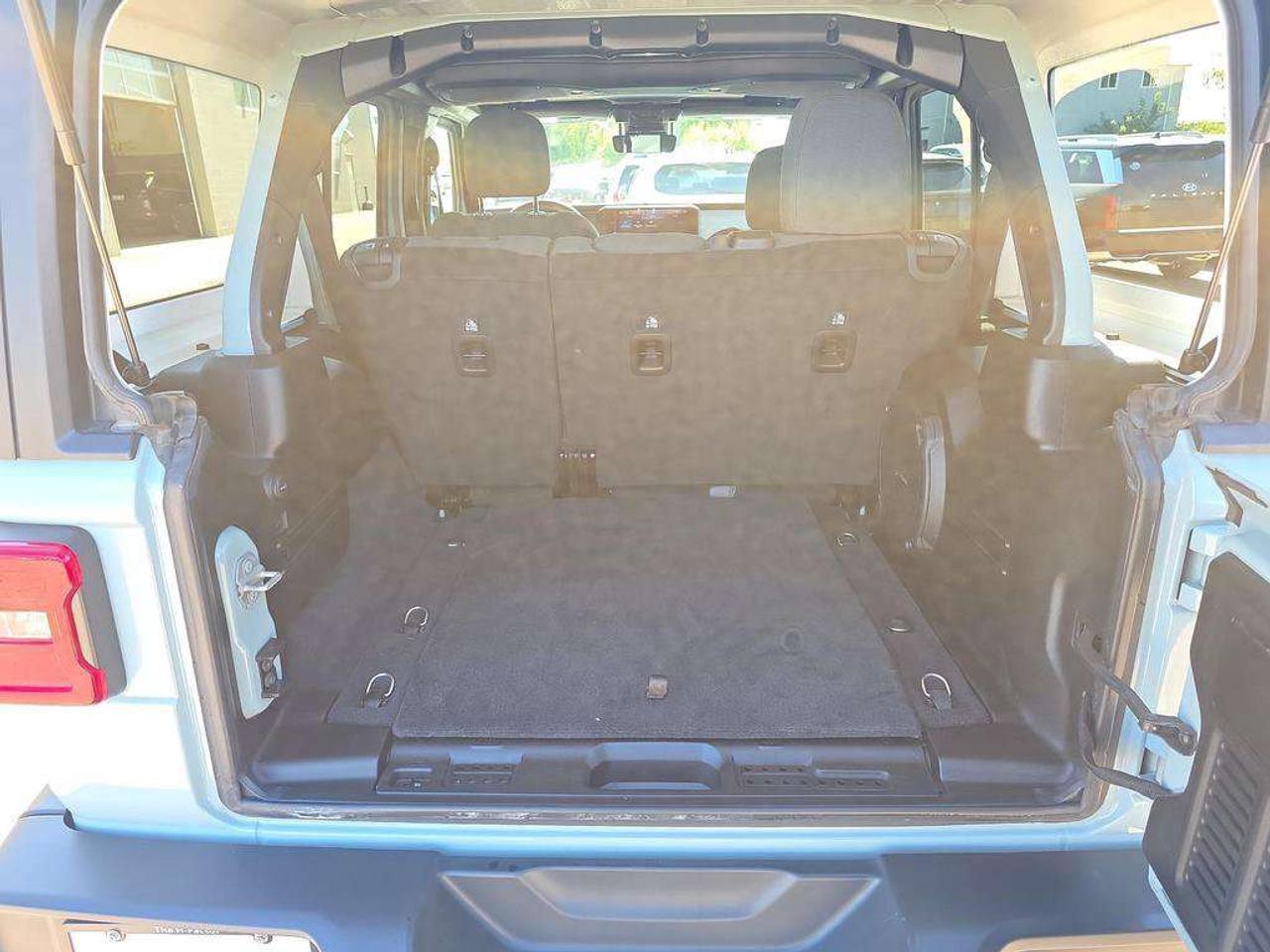 2024 Jeep Wrangler Sahara   NO ACCIDENTS 1 OWNER HEATSEATS CARPLAY Photo