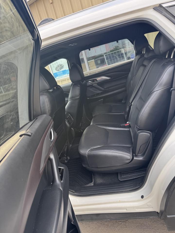2018 Mazda CX-9 Grand Touring Photo