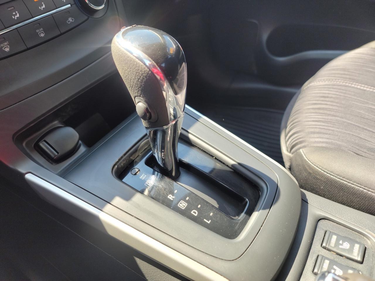 2017 Nissan Sentra SV Photo