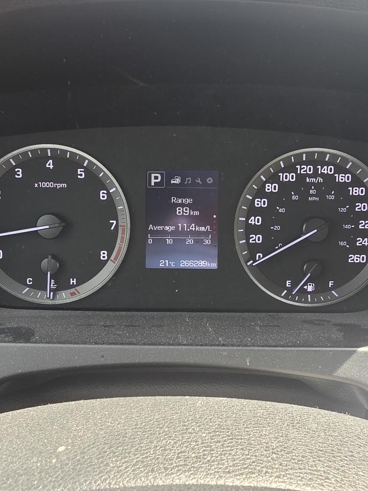2015 Hyundai Sonata SE Photo