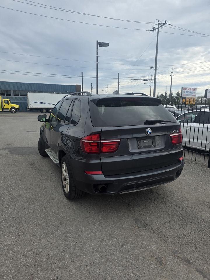 2013 BMW X5 xDrive35i Photo