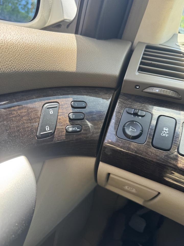 2010 Acura MDX Technology Package  Photo