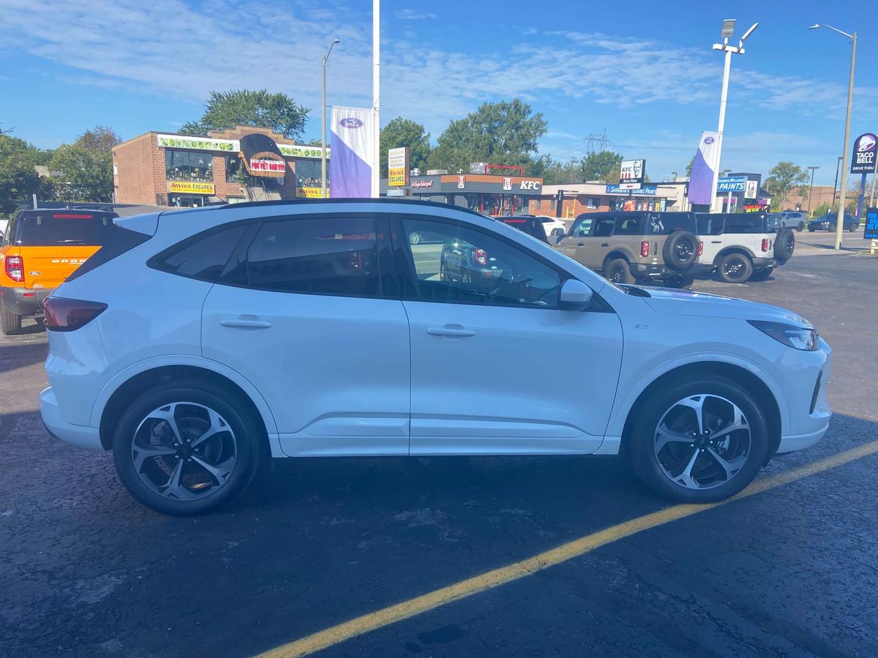 2024 Ford Escape ST LINE 2.0L AWD TECH PKG ADAPTIVE CRUISE PANOROOF Photo