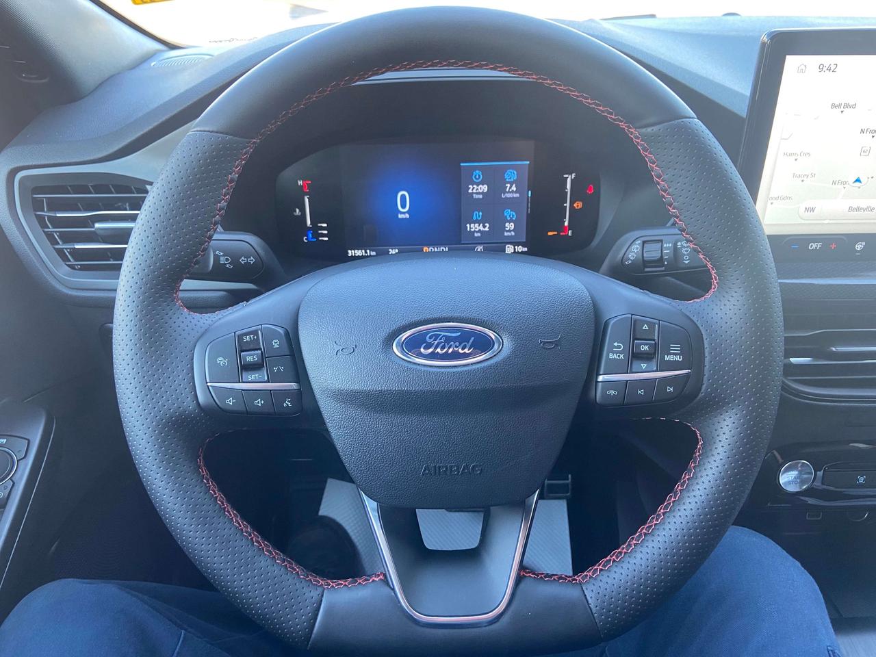 2024 Ford Escape ST LINE 2.0L AWD TECH PKG ADAPTIVE CRUISE PANOROOF Photo