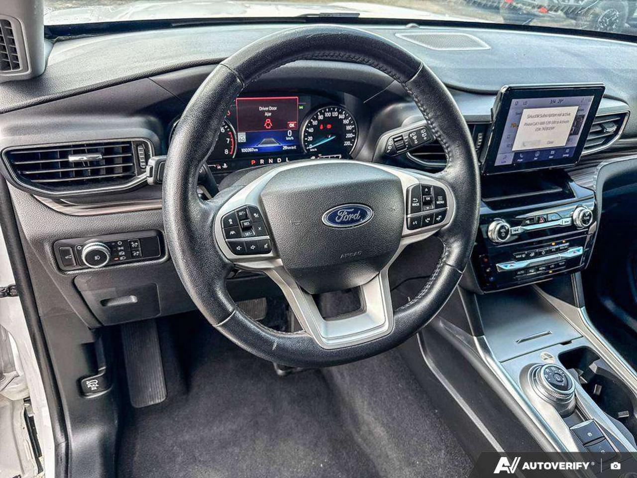2023 Ford Explorer Limited   301A   MOONROOF   LTHR   HTD ST WHEEL Photo
