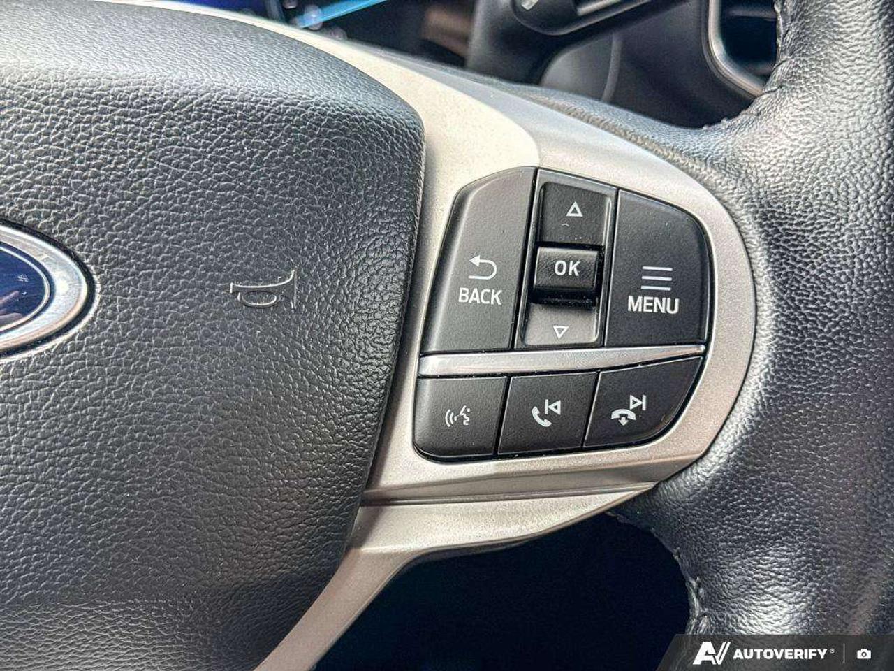 2023 Ford Explorer Limited   301A   MOONROOF   LTHR   HTD ST WHEEL Photo