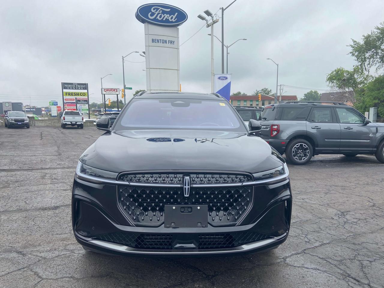 2025 Lincoln Nautilus RESERVE 2.0L AWD JET APPEARANCE ADAPTIVE LEATHER Photo