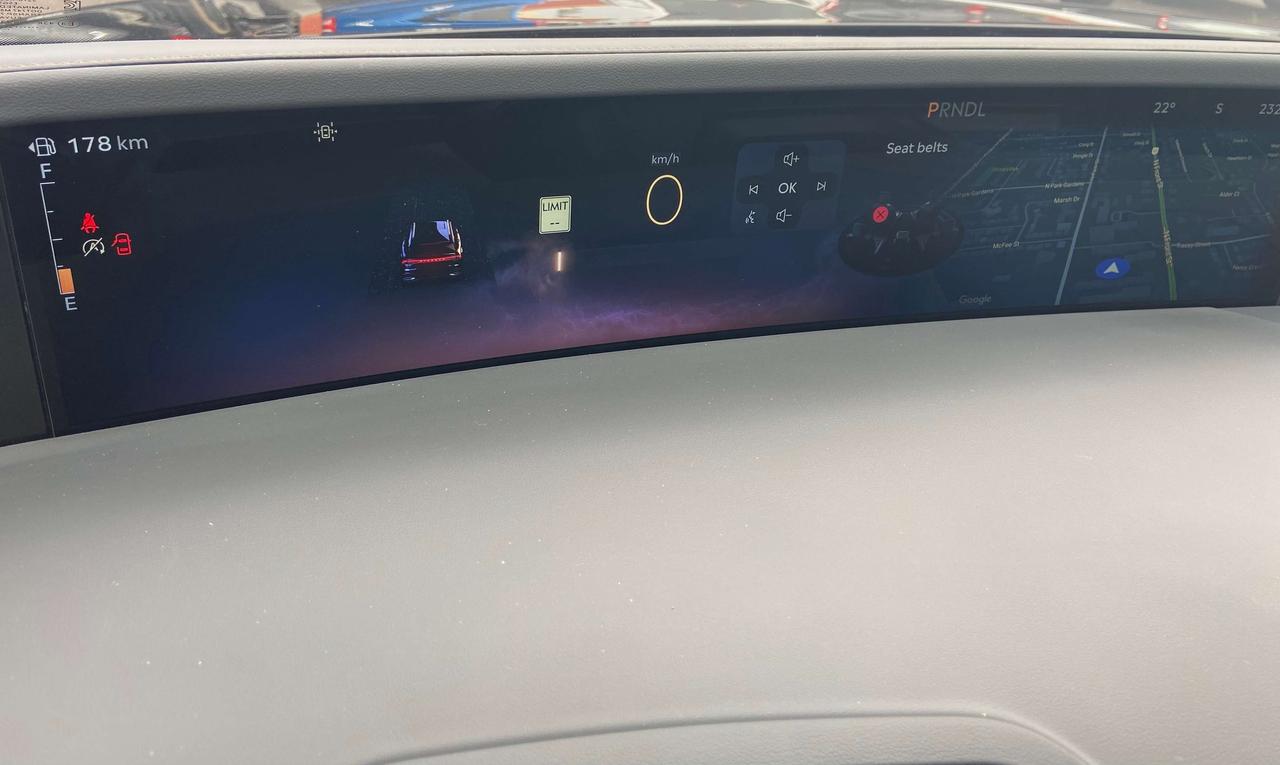 2025 Lincoln Nautilus RESERVE 2.0L AWD JET APPEARANCE ADAPTIVE LEATHER Photo