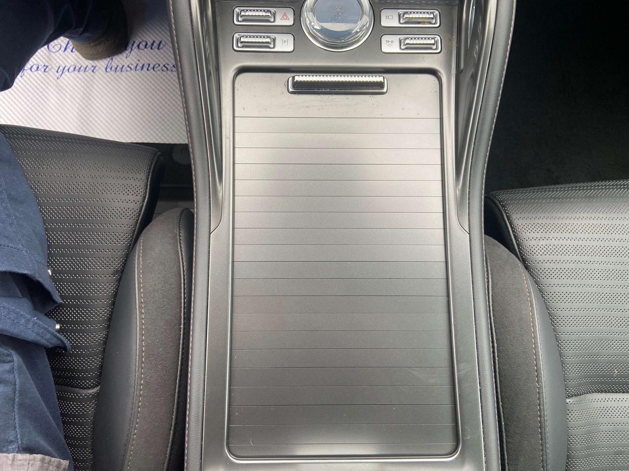 2025 Lincoln Nautilus RESERVE 2.0L AWD JET APPEARANCE ADAPTIVE LEATHER Photo