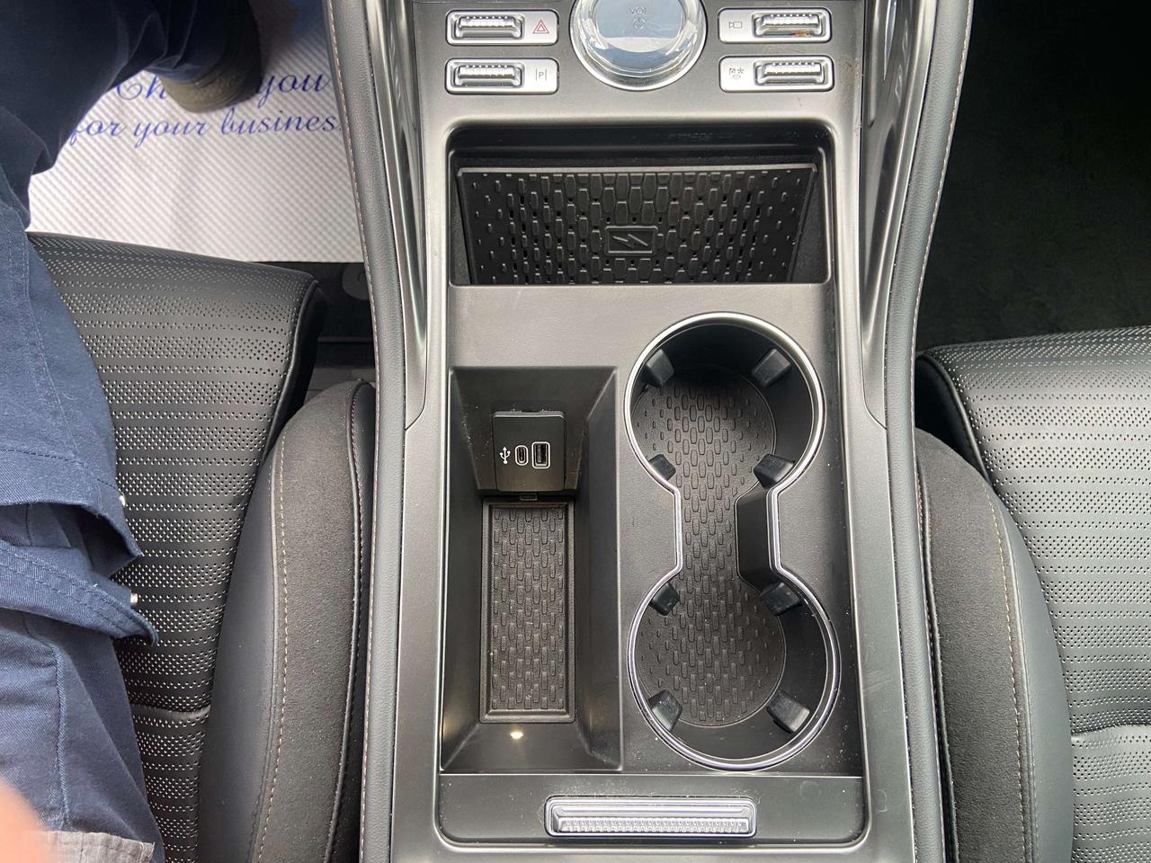2025 Lincoln Nautilus RESERVE 2.0L AWD JET APPEARANCE ADAPTIVE LEATHER Photo