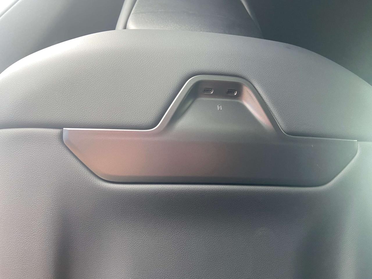 2025 Lincoln Nautilus RESERVE 2.0L AWD JET APPEARANCE ADAPTIVE LEATHER Photo