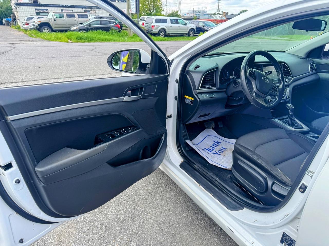 2017 Hyundai Elantra GL Photo