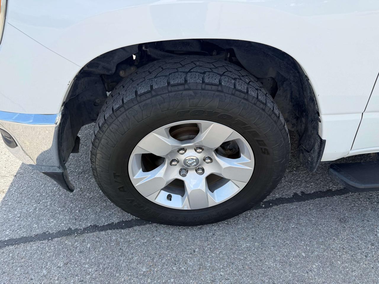 2022 RAM 1500 Big Horn,Long Box,Crew Cab,3.6L Etorque 4x4 Photo