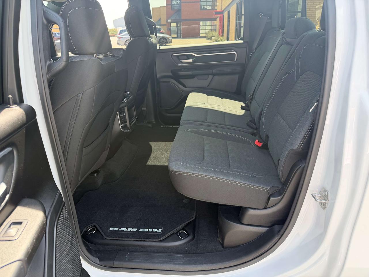 2022 RAM 1500 Big Horn,Long Box,Crew Cab,3.6L Etorque 4x4 Photo