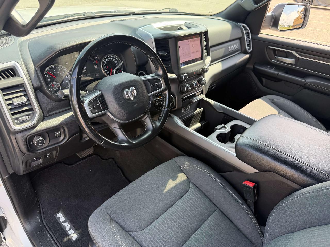 2022 RAM 1500 Big Horn,Long Box,Crew Cab,3.6L Etorque 4x4 Photo