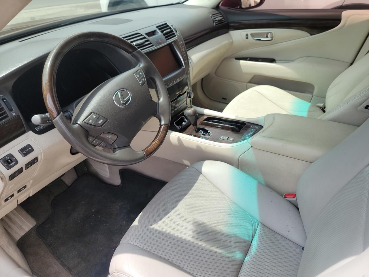 2007 Lexus LS 460 L Luxury Photo