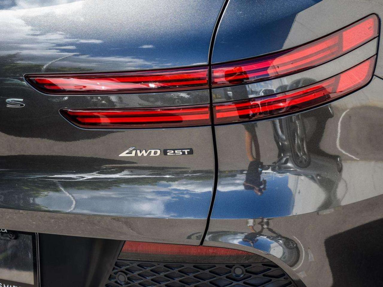 2024 Genesis GV70 2.5T Prestige AWD *CPO w/Low Finance Rates* Photo