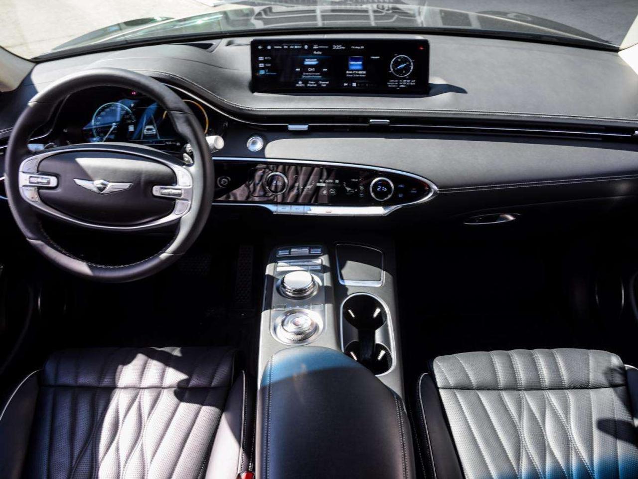2024 Genesis GV70 2.5T Prestige AWD *CPO w/Low Finance Rates* Photo
