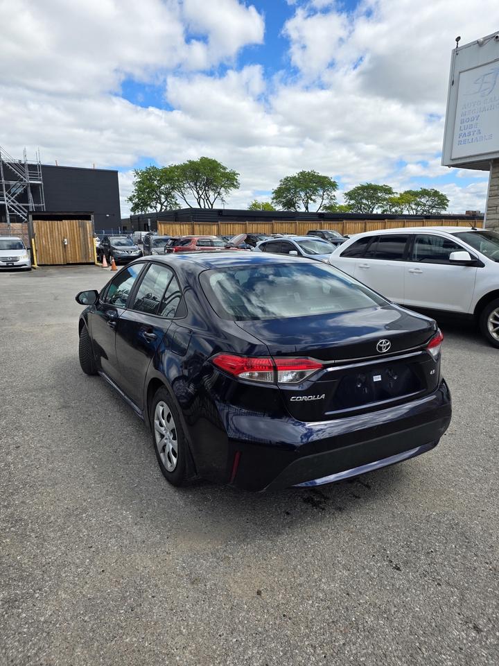 2020 Toyota Corolla SE Photo2