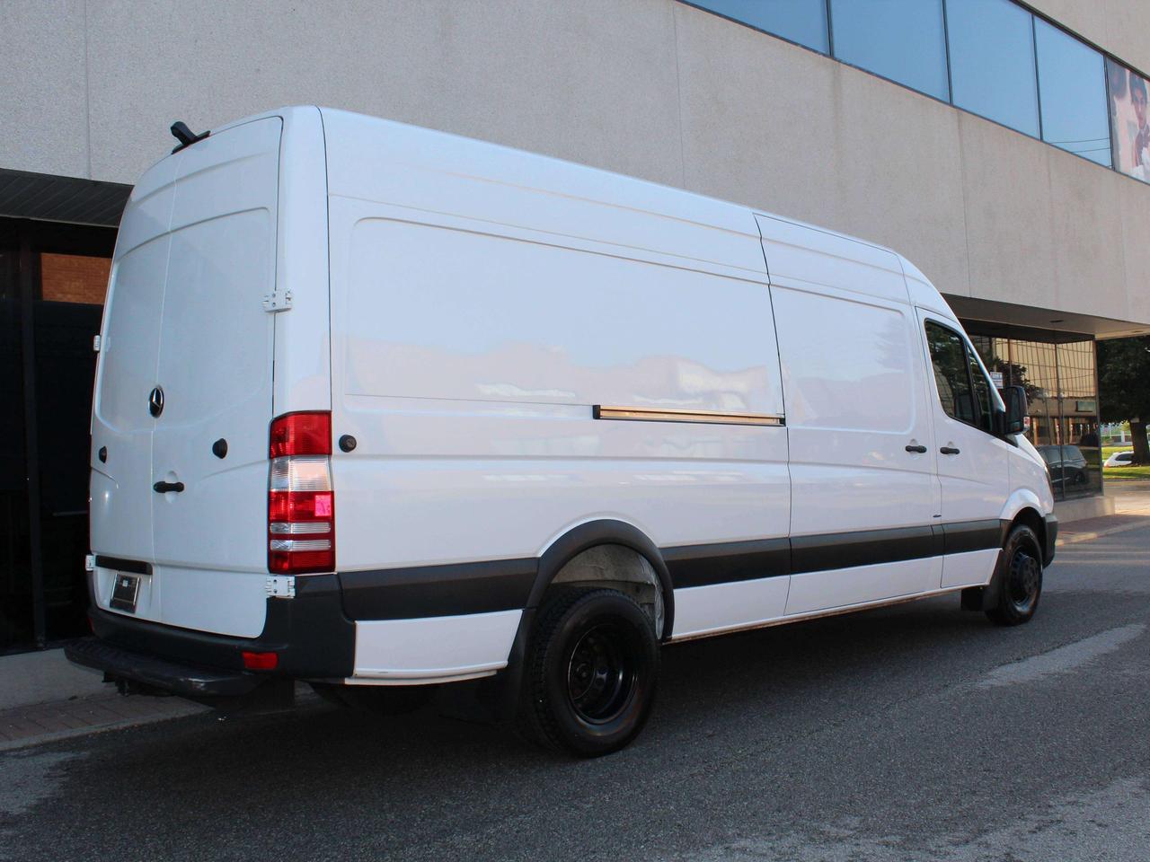 2015 Mercedes-Benz Sprinter 3500 - "DUALLYS" - "3.0L DIESEL" Photo