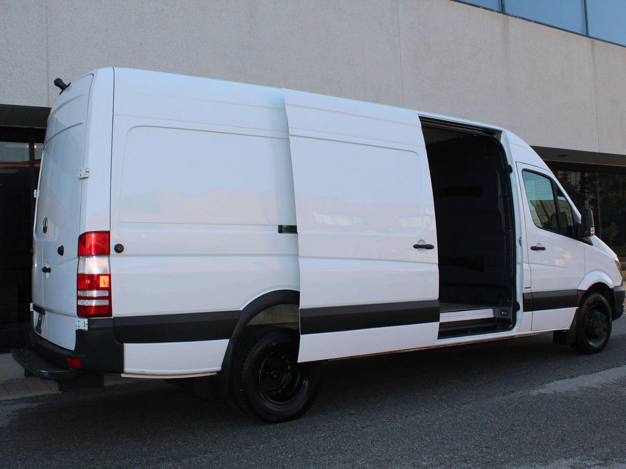 2015 Mercedes-Benz Sprinter 3500 - "DUALLYS" - "3.0L DIESEL" Photo