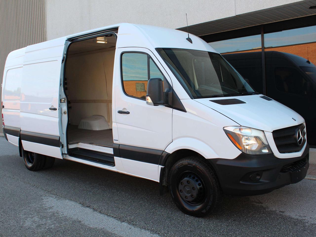 2015 Mercedes-Benz Sprinter 3500 - "DUALLYS" - "3.0L DIESEL" Photo