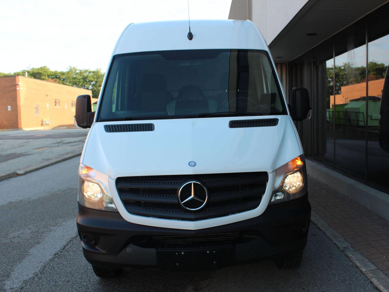 2015 Mercedes-Benz Sprinter 3500 - "DUALLYS" - "3.0L DIESEL" Photo