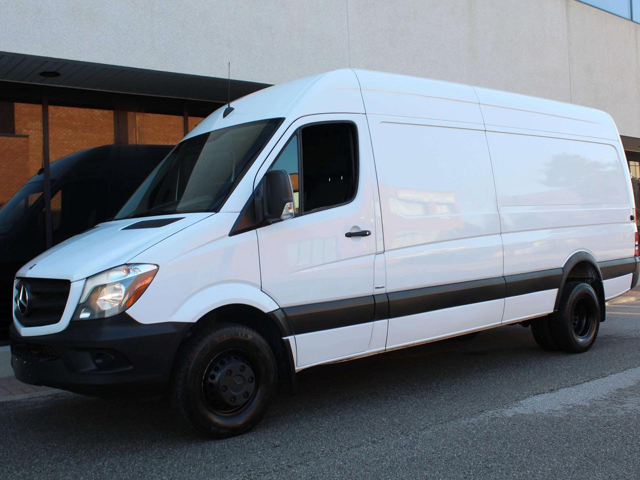 2015 Mercedes-Benz Sprinter 3500 - "DUALLYS" - "3.0L DIESEL" Photo