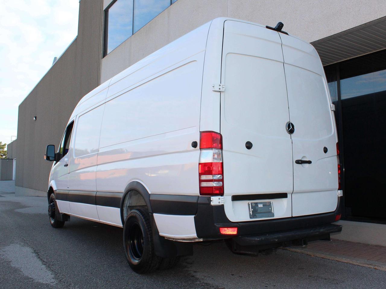 2015 Mercedes-Benz Sprinter 3500 - "DUALLYS" - "3.0L DIESEL" Photo