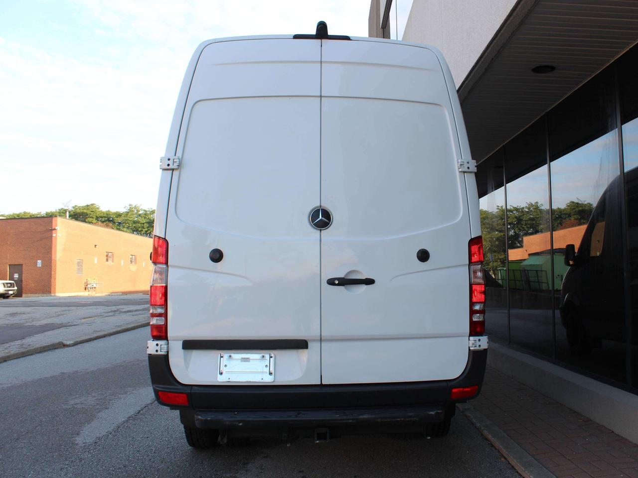 2015 Mercedes-Benz Sprinter 3500 - "DUALLYS" - "3.0L DIESEL" Photo