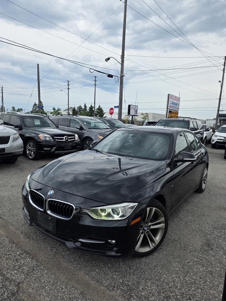 2013 BMW 3-Series 328i xDrive Photo0
