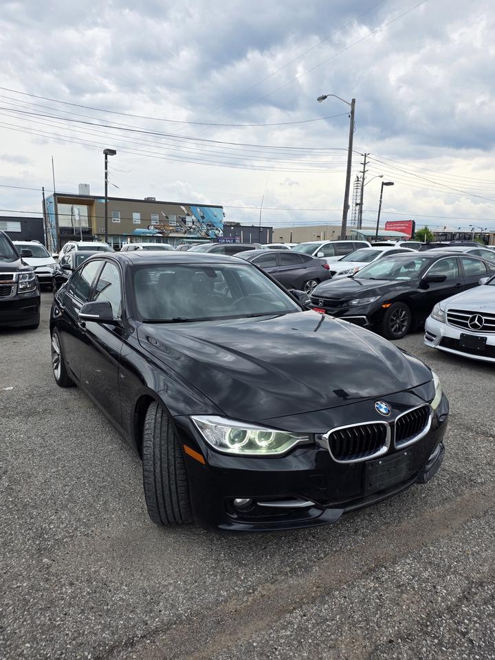 2013 BMW 3-Series 328i xDrive Photo