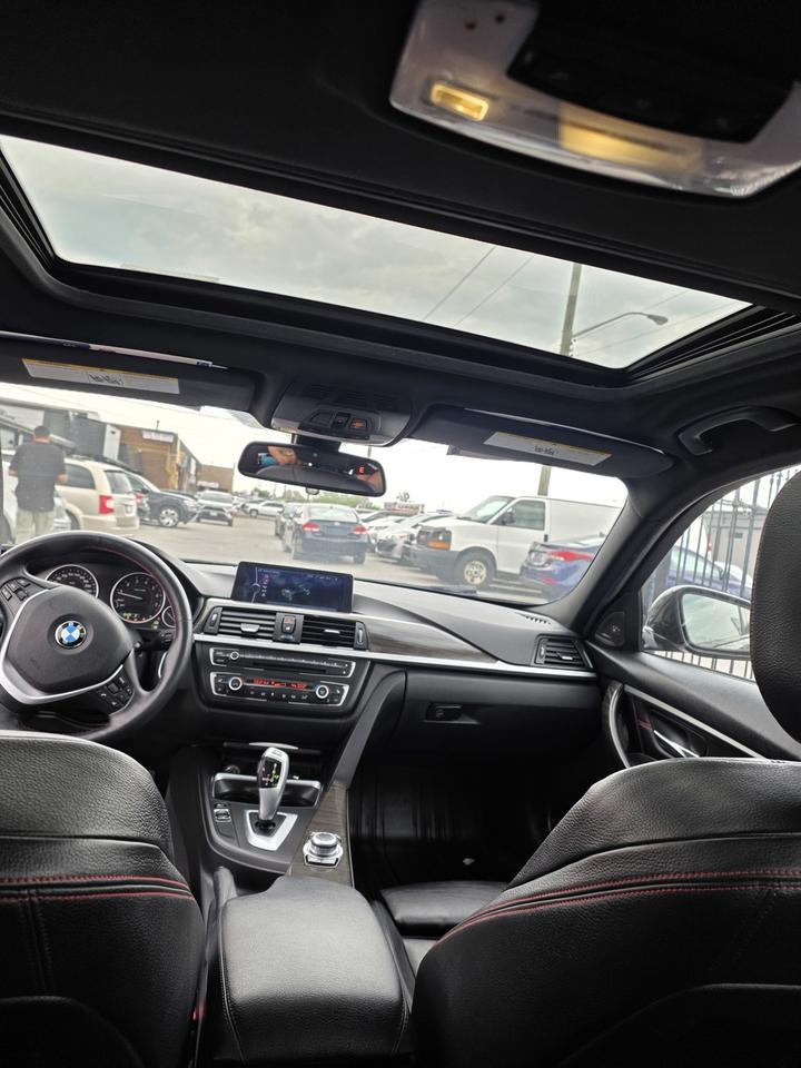 2013 BMW 3-Series 328i xDrive Photo