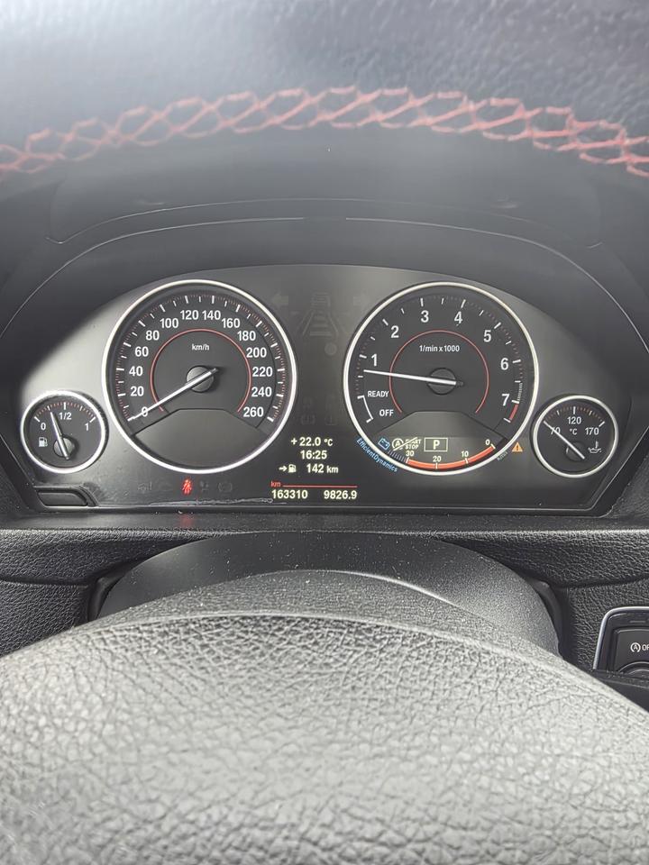 2013 BMW 3-Series 328i xDrive Photo